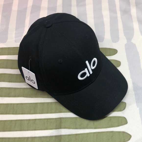 ALO Yoga Accessories - 💕 ALO Yoga Off-Duty Cap